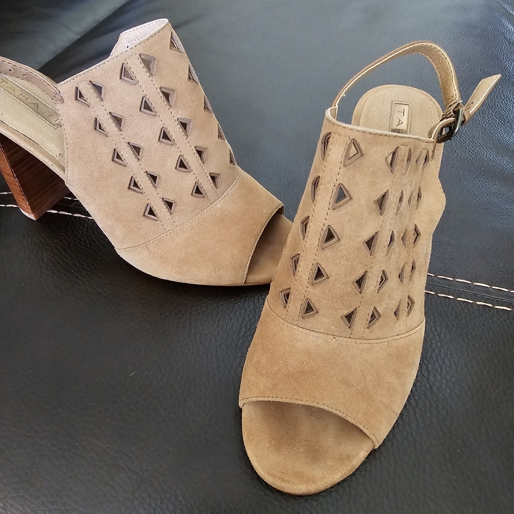 Tahari Heels